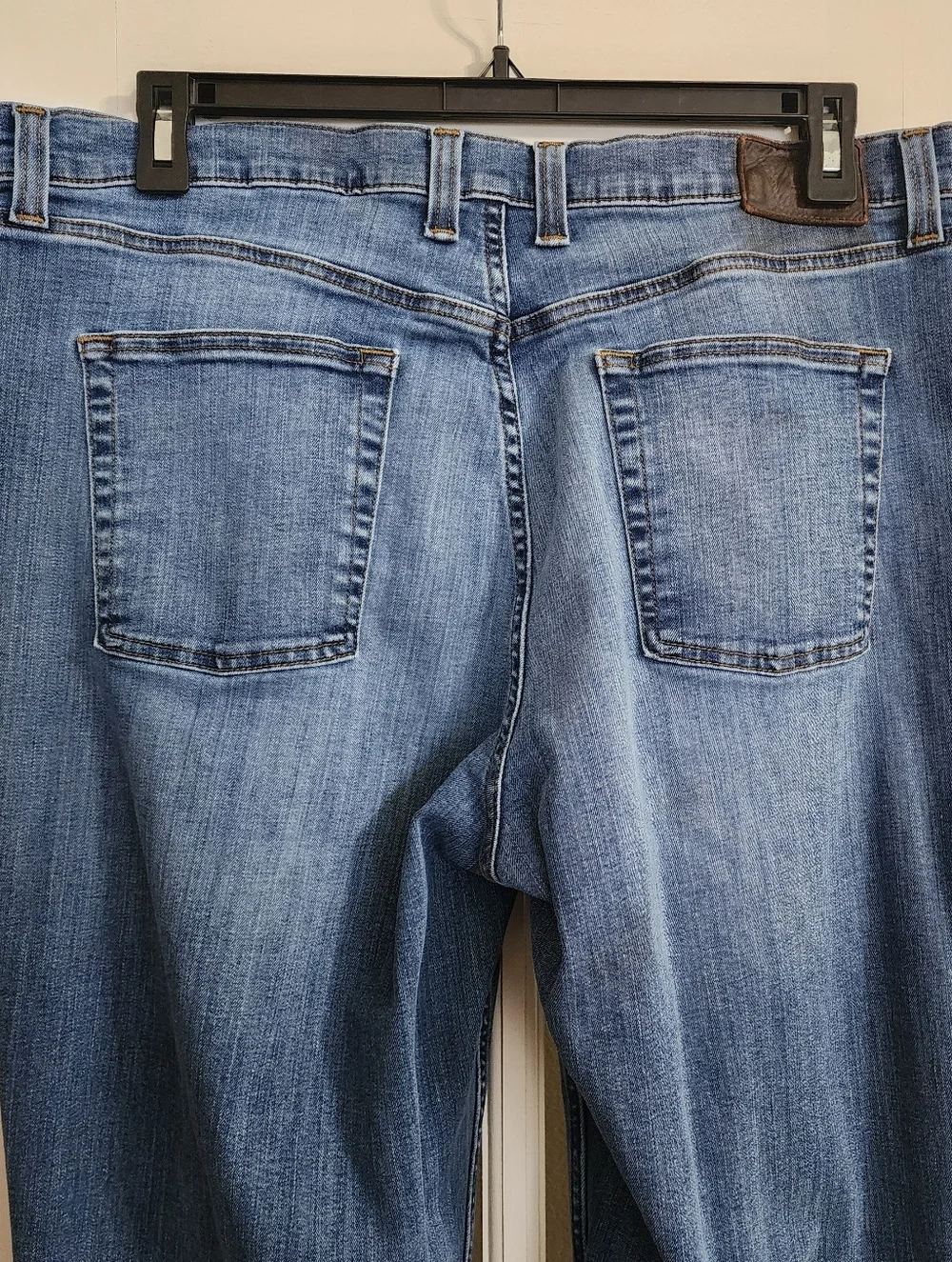 L.L.Bean BeanFlex Jeans 38x34 Medium Wash Stretch Straight COOLMAX FLAWED